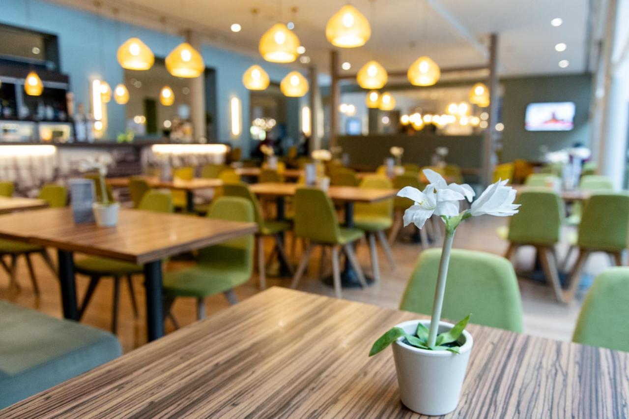 Hotel & Aparthotel Alize Mouscron Exterior photo